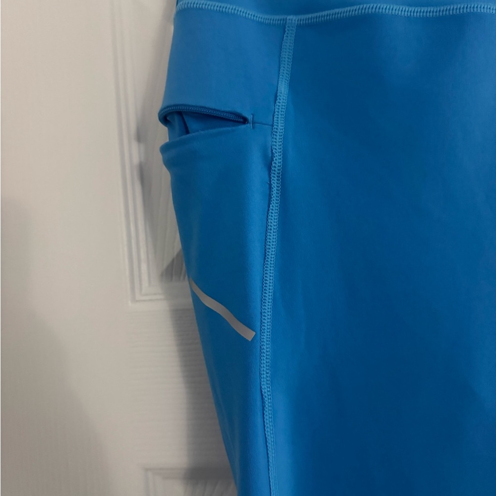Hoka Blue Performance Leggings - Picture 4 of 5